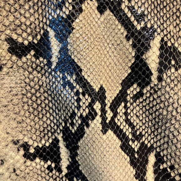 VTG Club Monaco Leather / Snakeskin Large Tote Made in Italy Adjustable Straps - Picture 3 of 6